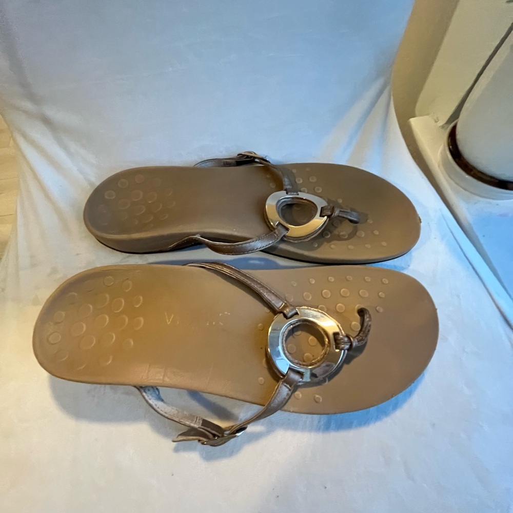Vionic Brown Sandals with Gold‎ Rings - Picture 2 of 6